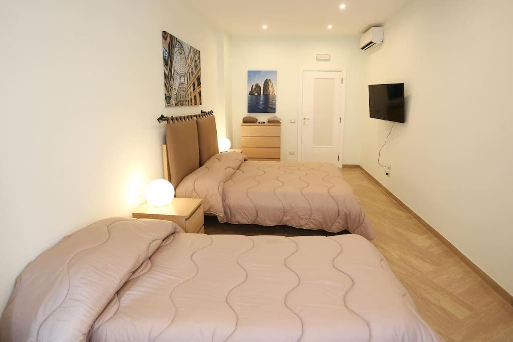 Apartment Casa Toledo - Piazza Municipio Luma Naples