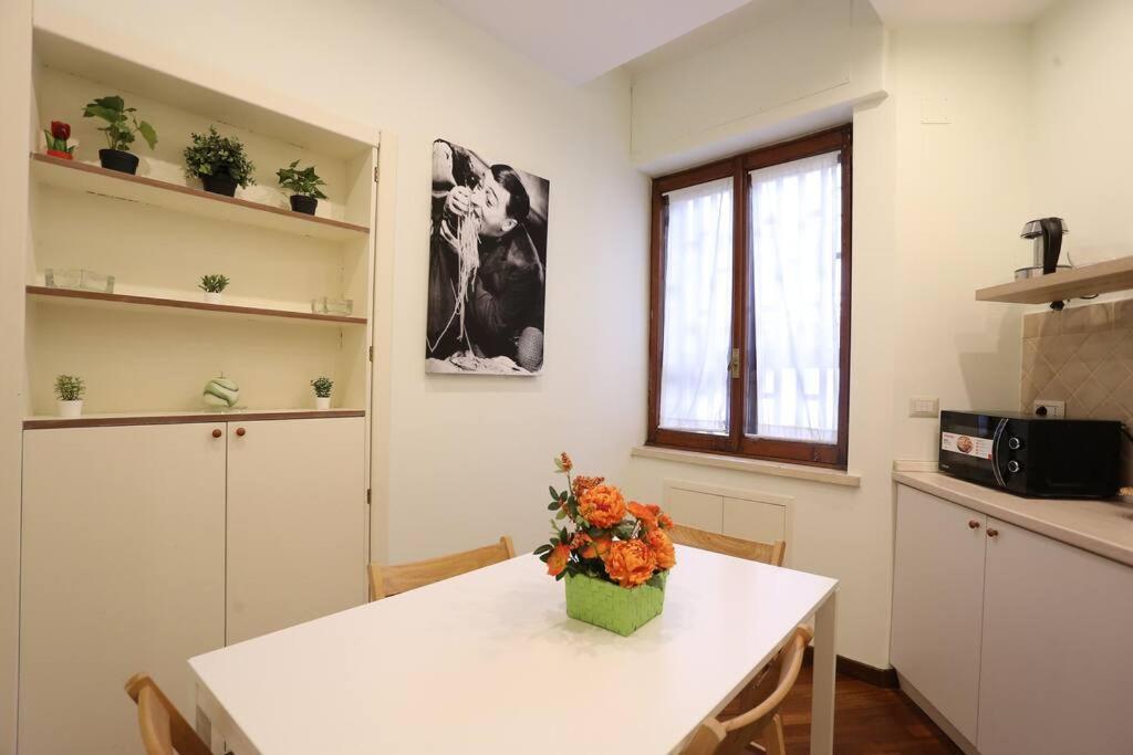 Casa Toledo - Piazza Municipio Luma Apartment